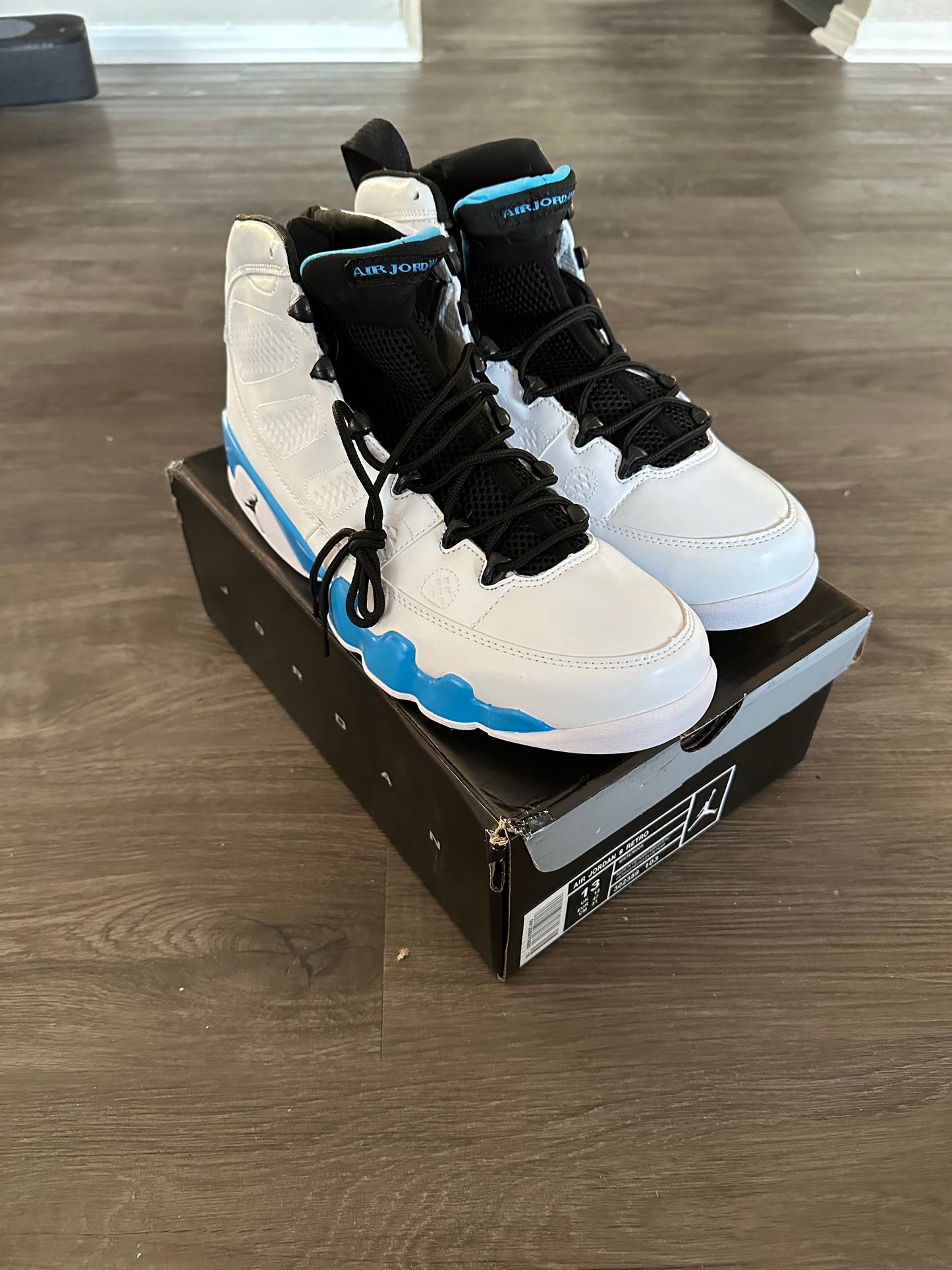 JORDAN RETRO 9 2010